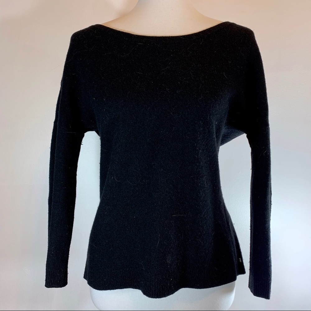 Black cashmere sweater